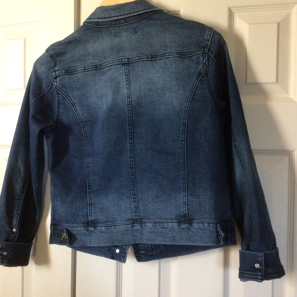 Denim jacket - Picture 5 of 9
